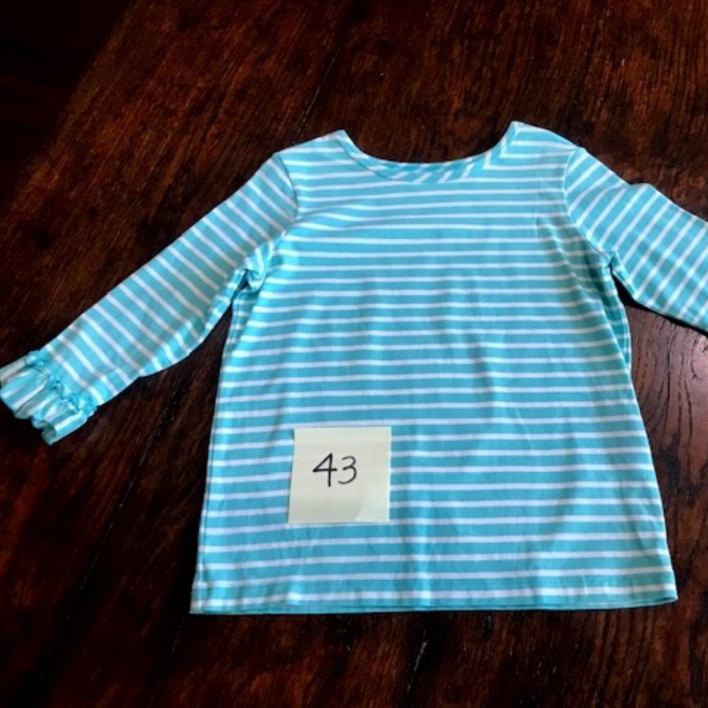 #43 - Kelly's Kids Top - Size 5/6